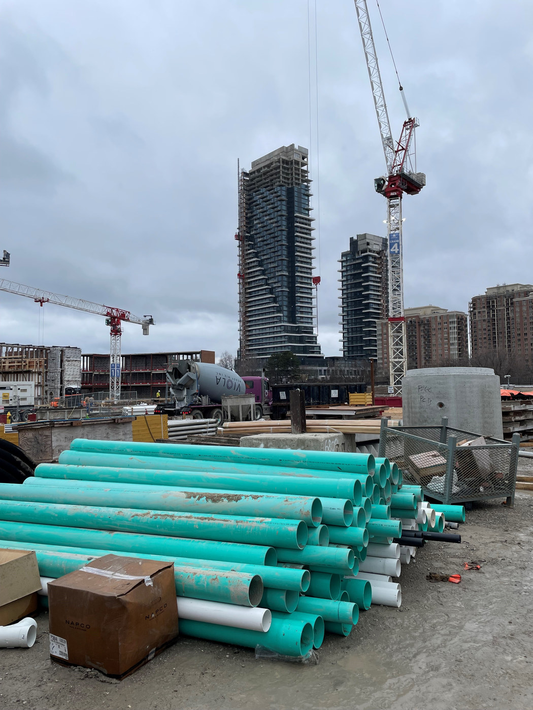 Aspenridge Crosstown — high-rise concrete project in Toronto, ON, photo 3