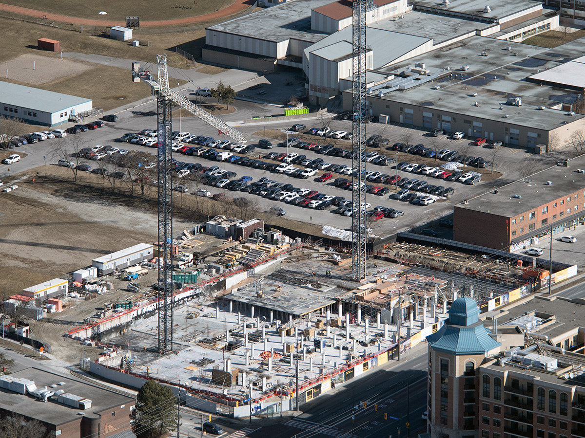 GCL Kingsley Square — mixed-use concrete project in Newmarket, ON, photo 3