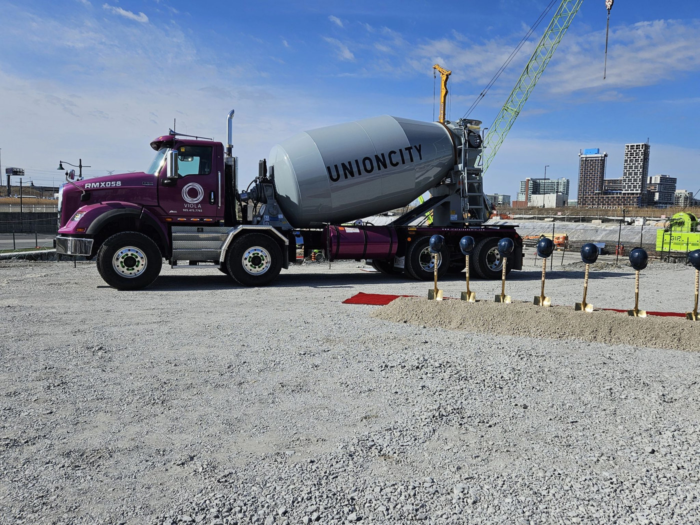 Metropia Union City — mixed-use concrete project in Greater Toronto and Hamilton Area, photo 3