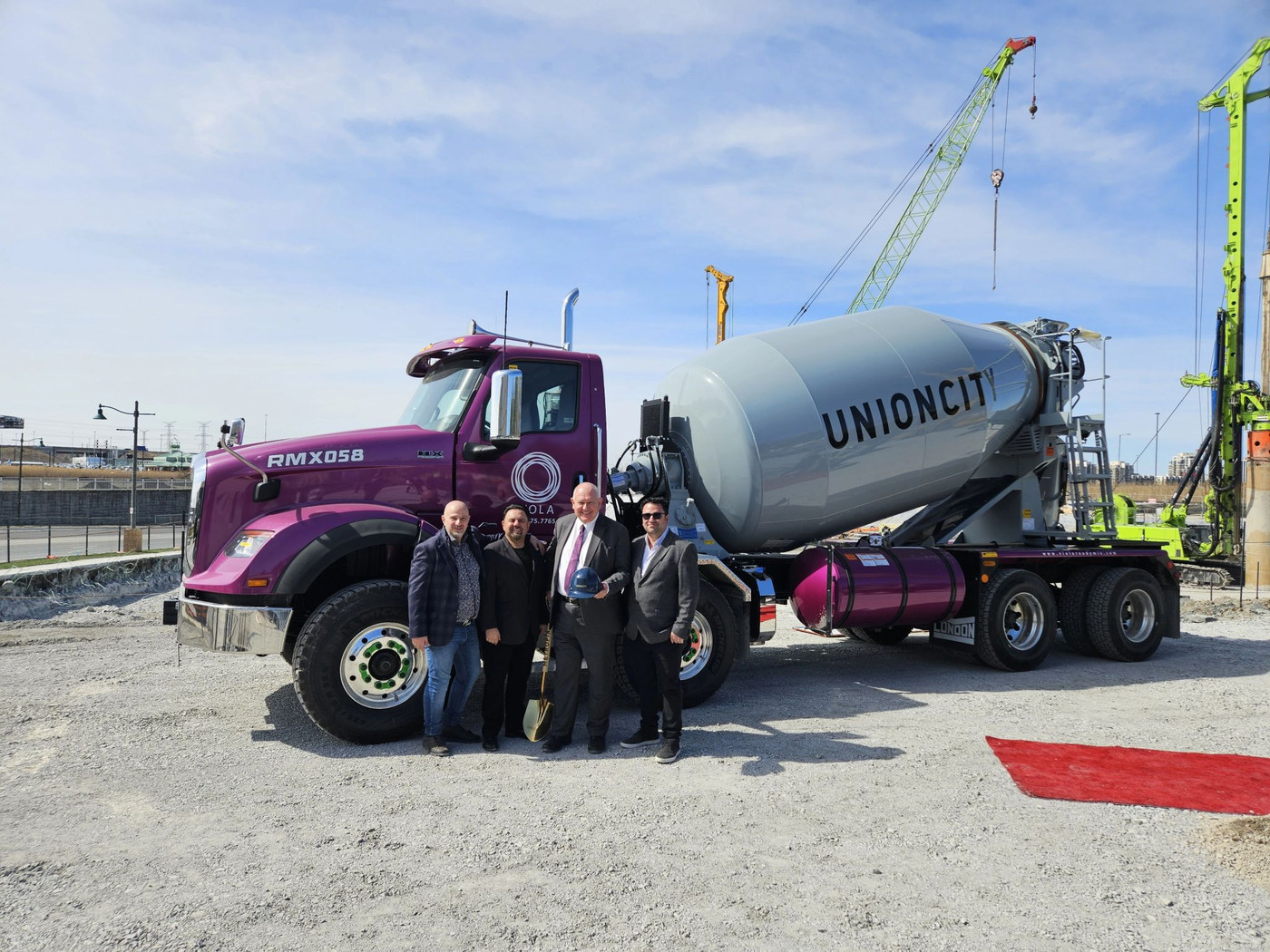 Metropia Union City — mixed-use concrete project in Greater Toronto and Hamilton Area, photo 5